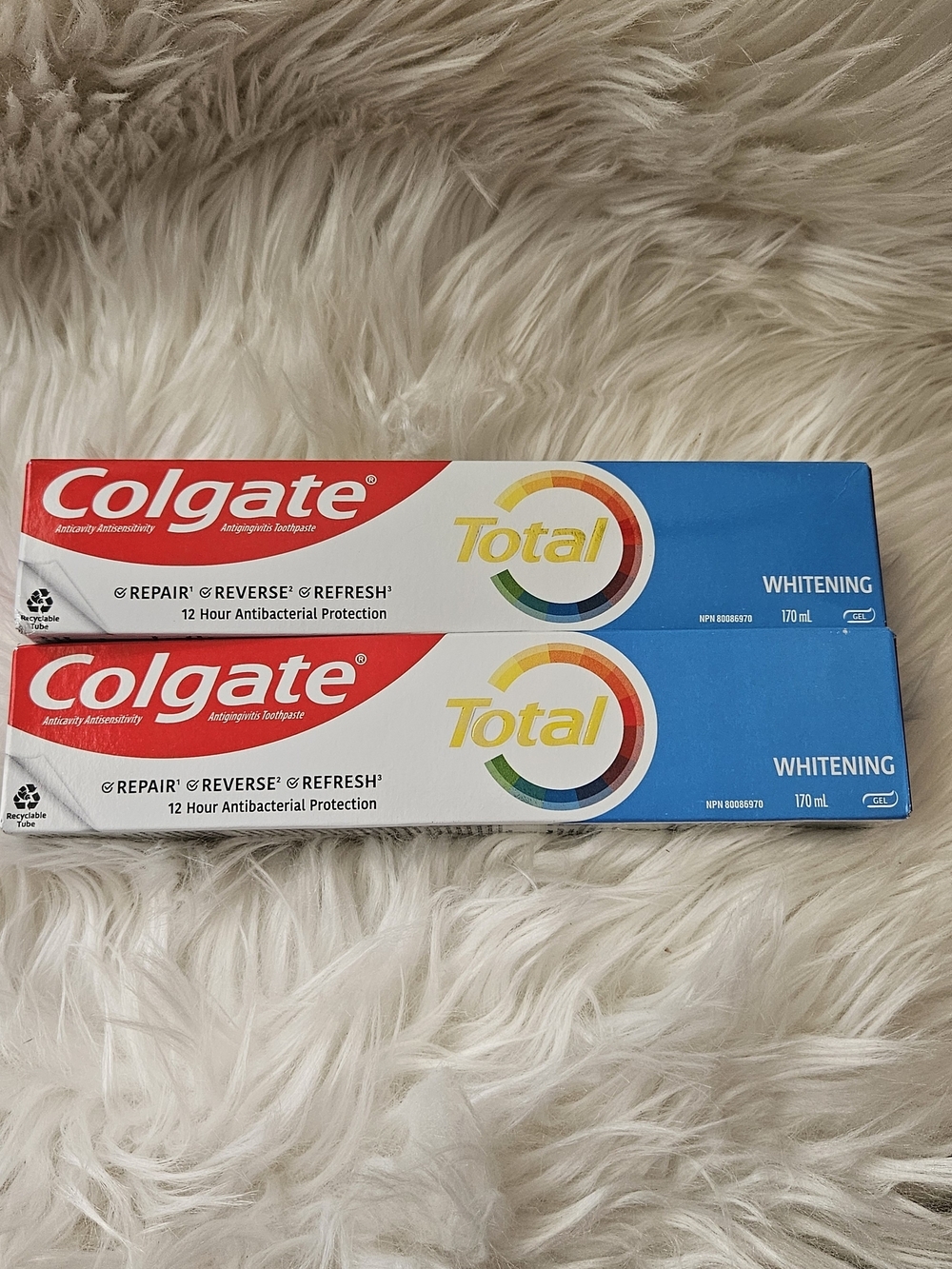 Colgate Total Whitening Toothpaste - Blue/White
